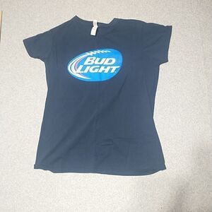 Bud Light Beer Pub Logo Womans X large Gildan Tag Promo T-Shirt Blue Football.